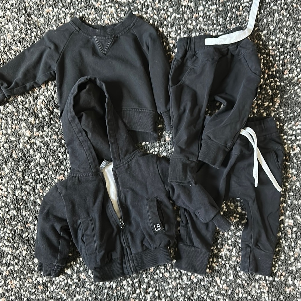 Little Bipsy -1 crew, 1 zip up, 2 joggers